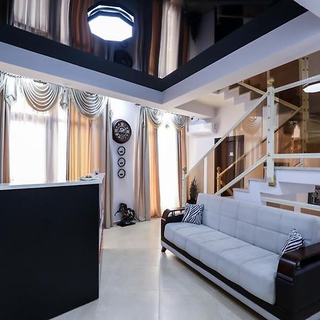 Hotel Sagu Кутаиси Екстериор снимка