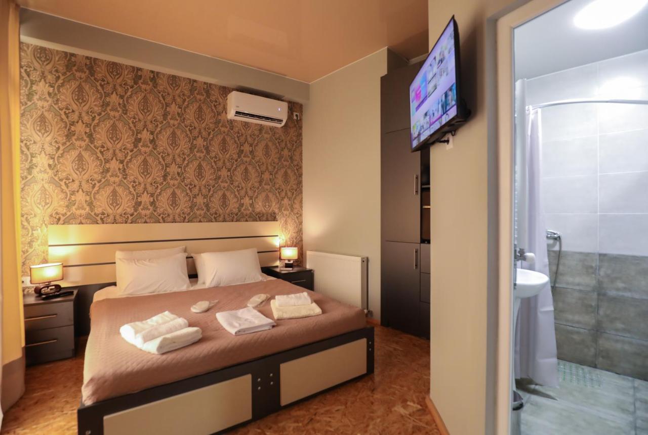 Hotel Sagu Кутаиси Екстериор снимка