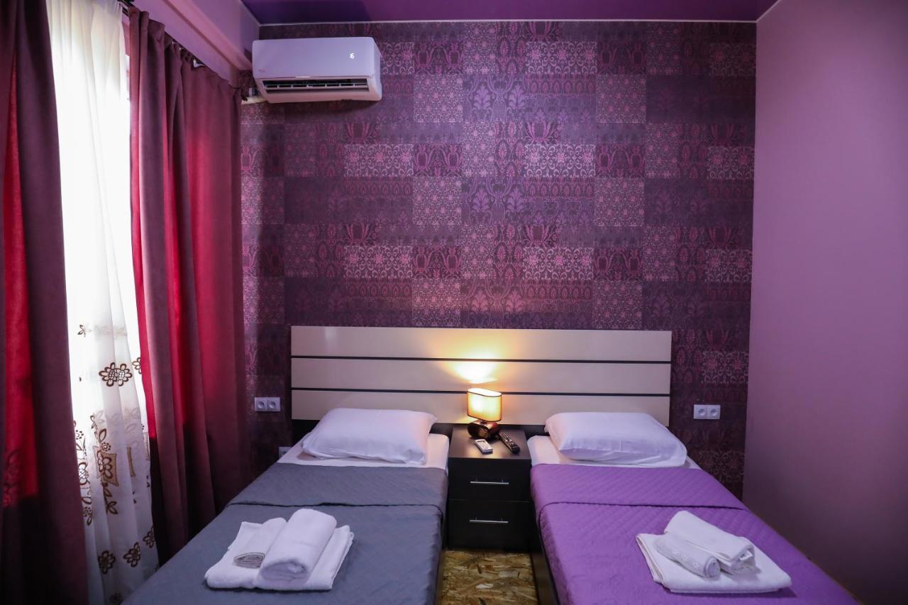 Hotel Sagu Кутаиси Екстериор снимка